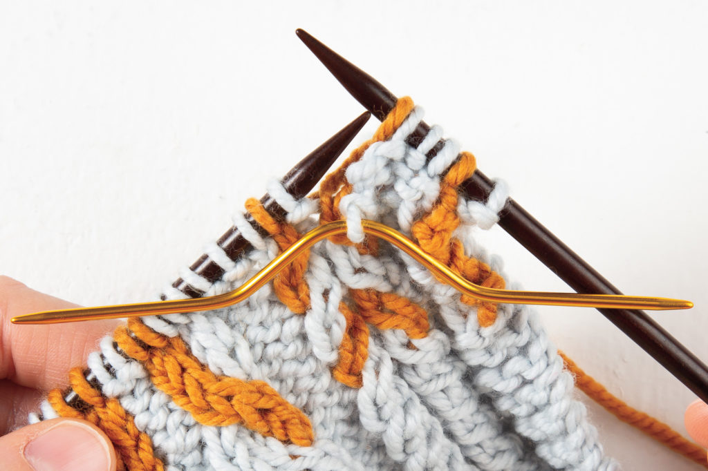 1-over-1 cable Left: knit 1 stitch