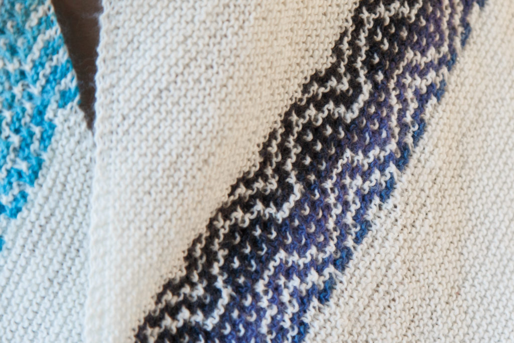 closeup of River Ripples Wrap from Mosaic Medley book.