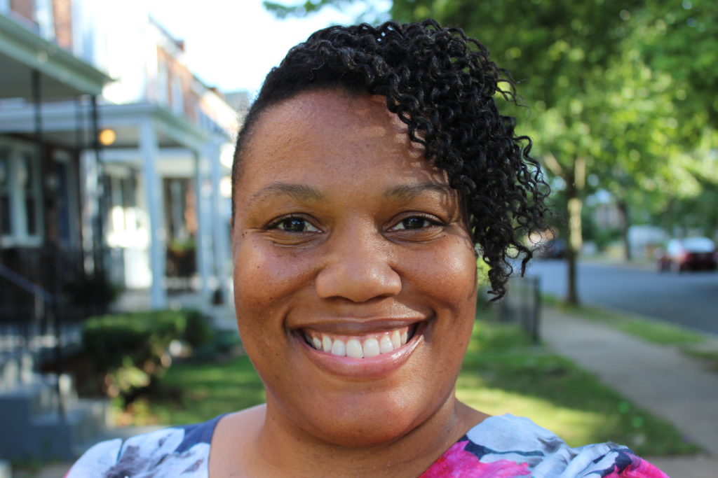 A headshot of Roz Keys
