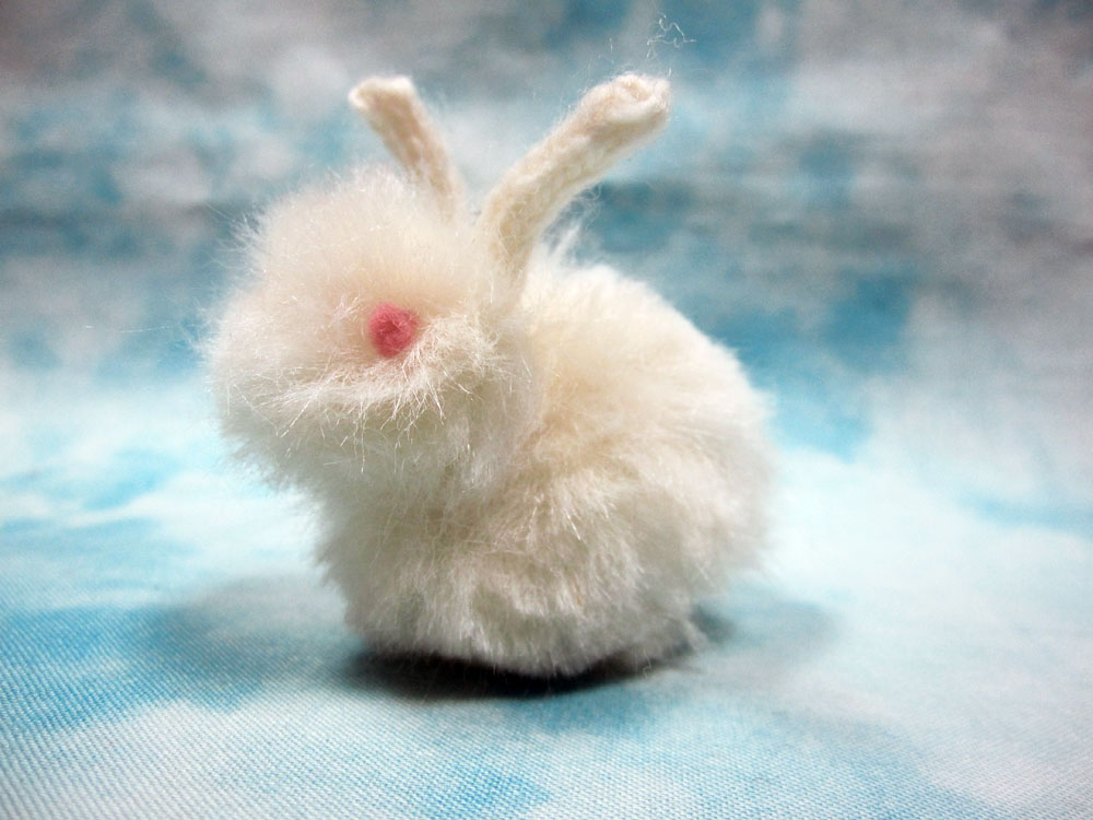 steiff pom pom bunny